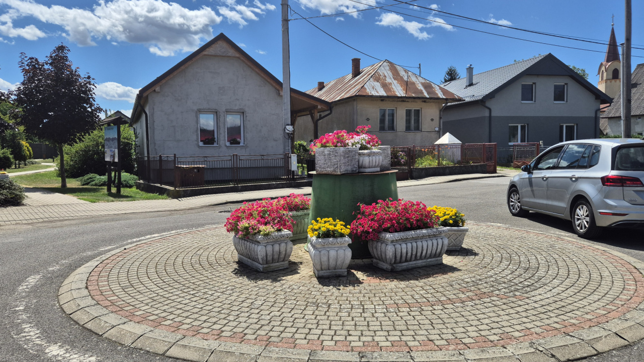 Fotografia fotogalérie Keď obec rozkvitne